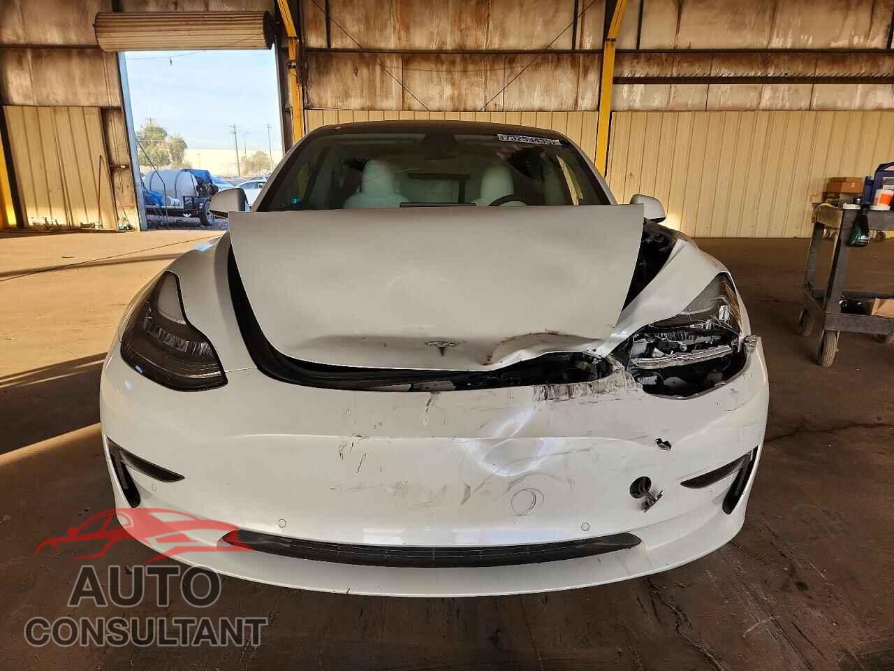 TESLA MODEL 3 2021 - 5YJ3E1EB3MF855152