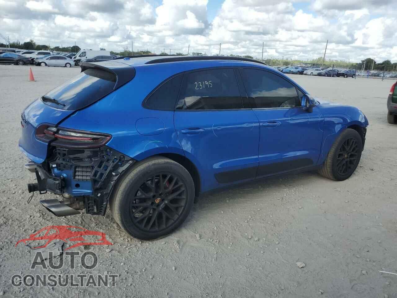 PORSCHE MACAN 2017 - WP1AB2A56HLB17837
