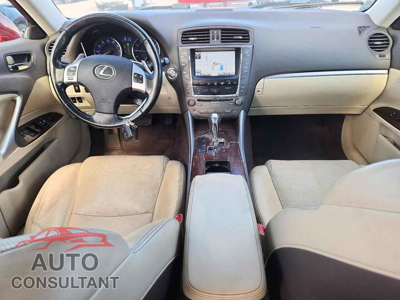LEXUS IS 2012 - JTHCF5C21C5056203