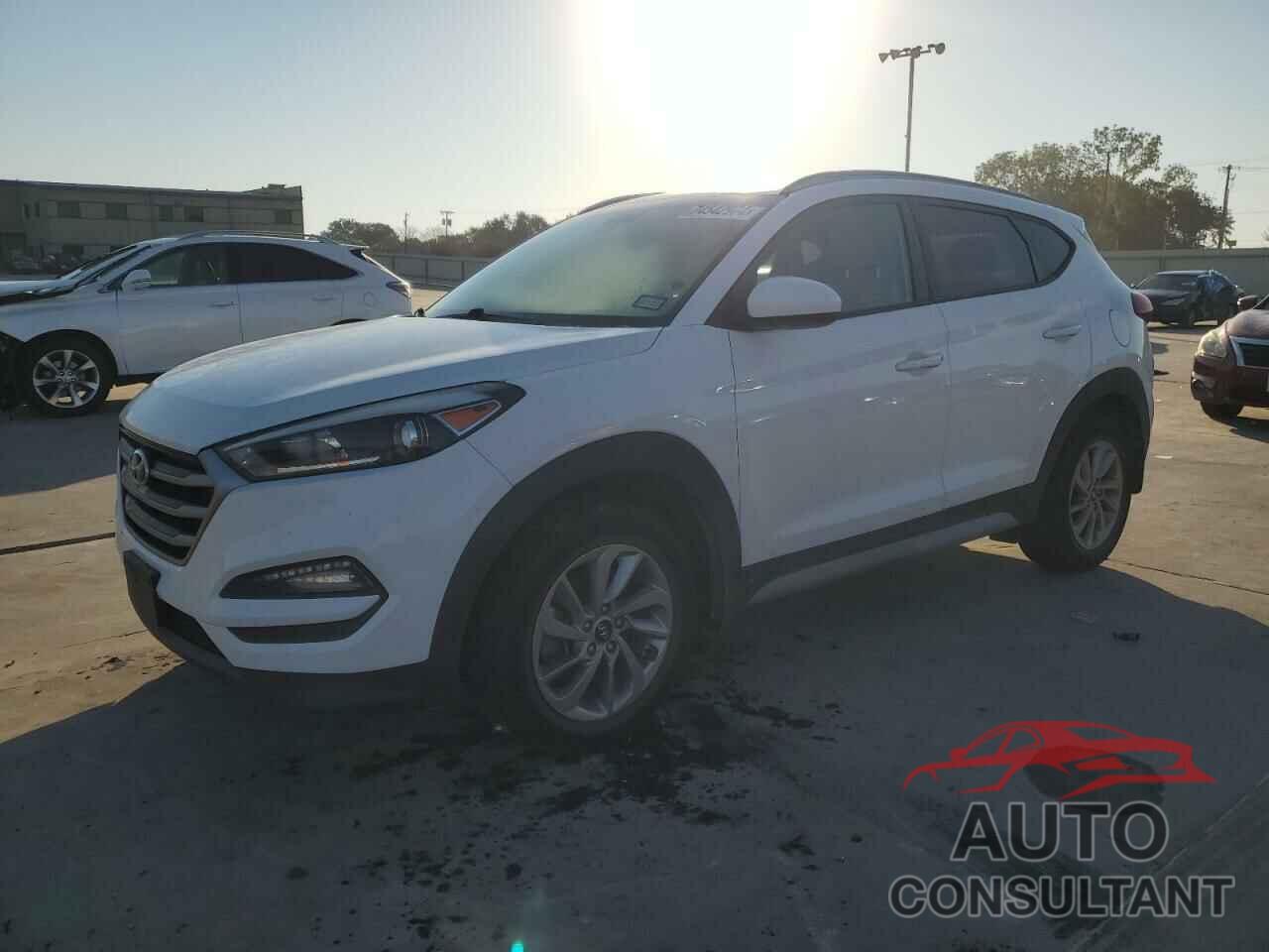 HYUNDAI TUCSON 2018 - KM8J33A48JU708758