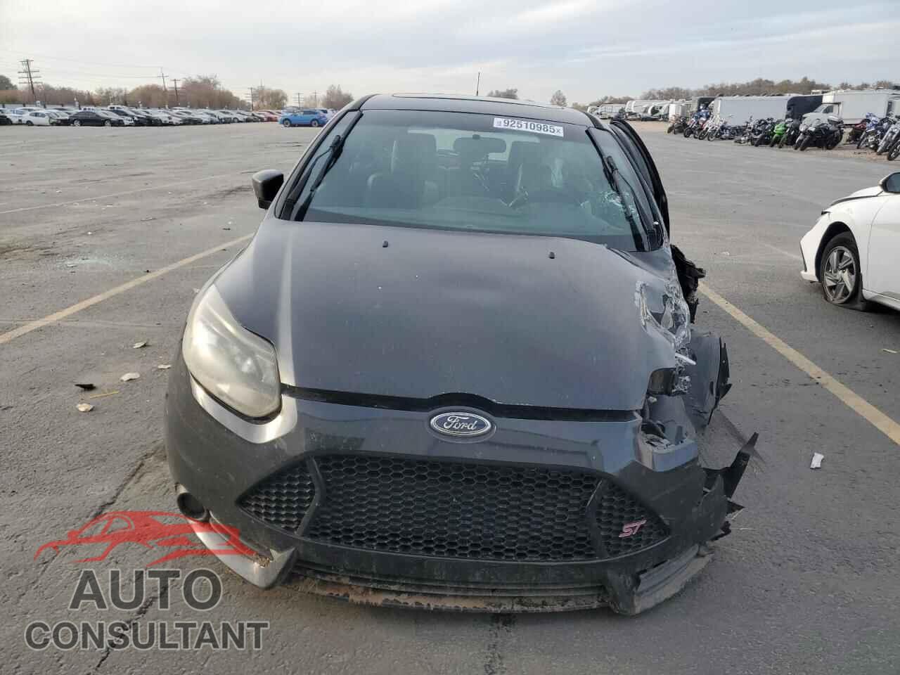 FORD FOCUS 2013 - 1FADP3L95DL313497