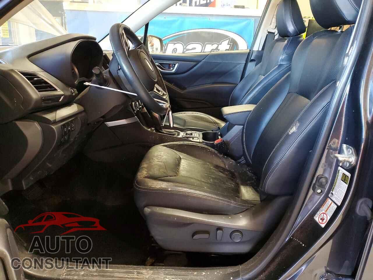 SUBARU FORESTER 2019 - JF2SKAUC9KH459580