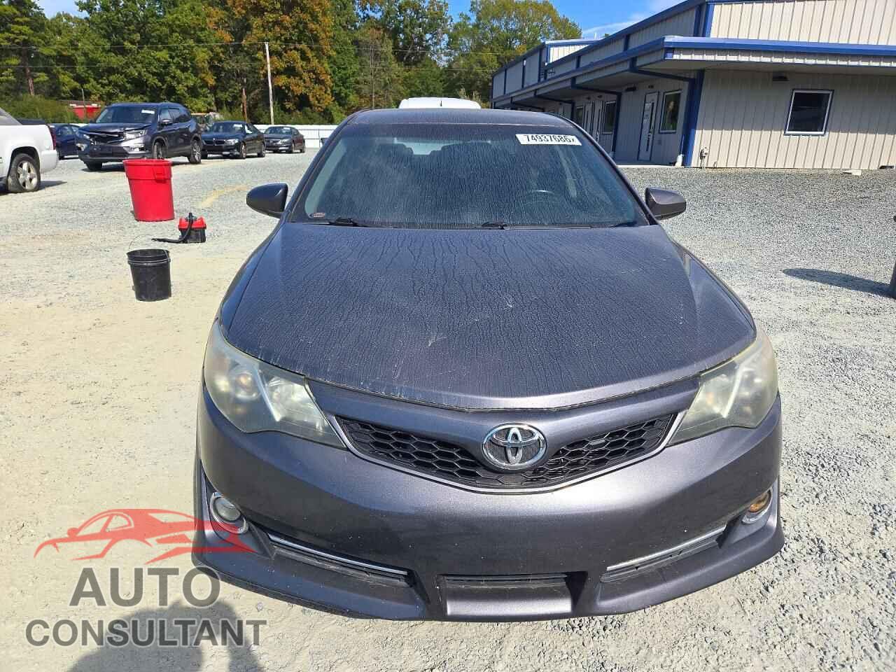 TOYOTA CAMRY 2014 - 4T1BF1FK0EU337074