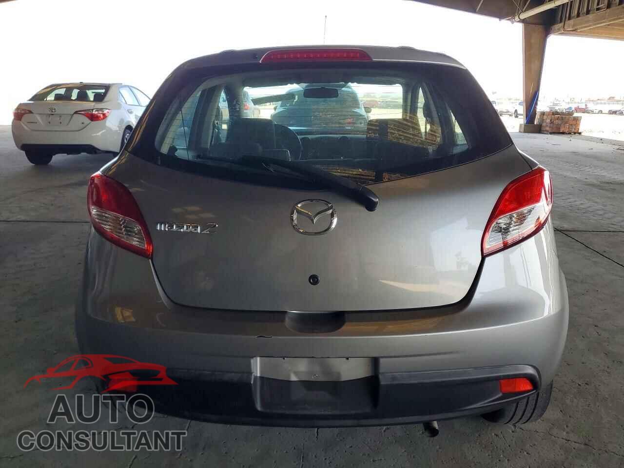 MAZDA 2 2014 - JM1DE1KZ4E0177033