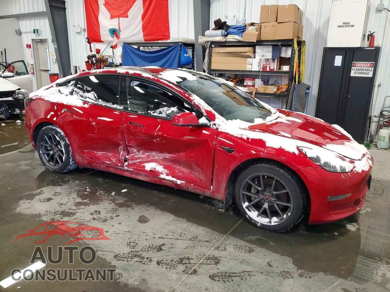 TESLA MODEL 3 2021 - 5YJ3E1EB3MF079847