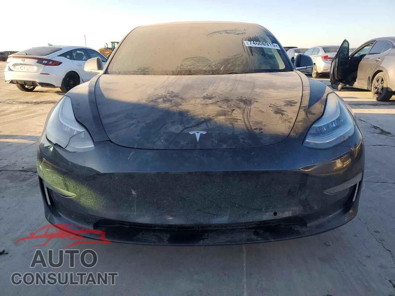 TESLA MODEL 3 2018 - 5YJ3E1EB2JF182141