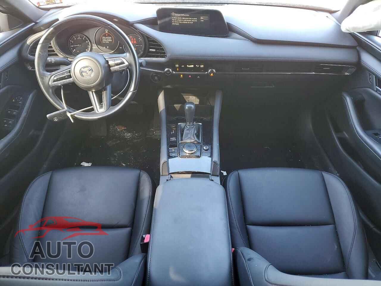 MAZDA 3 2019 - JM1BPAJM7K1120872