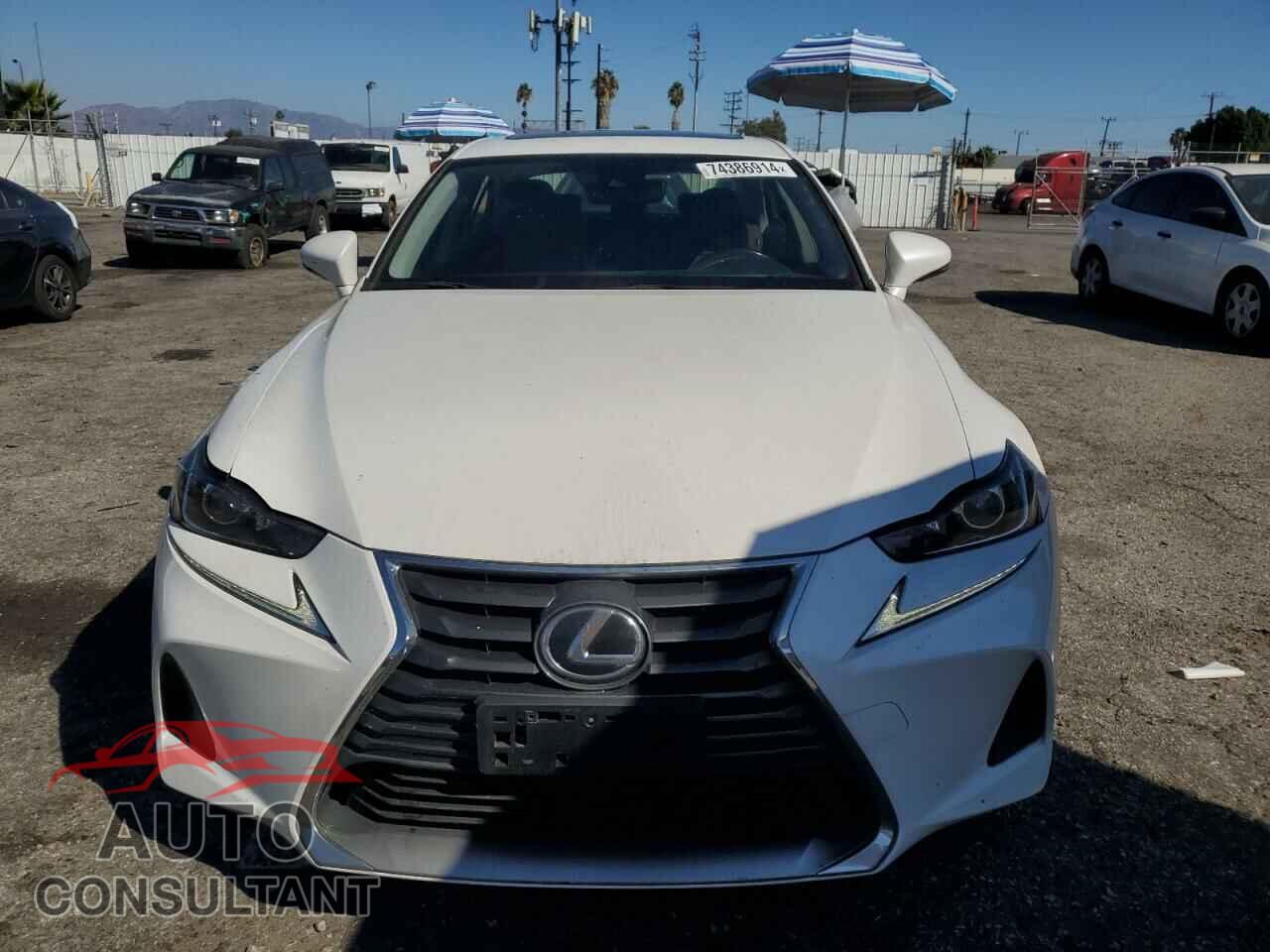 LEXUS IS 2017 - JTHBA1D20H5058503