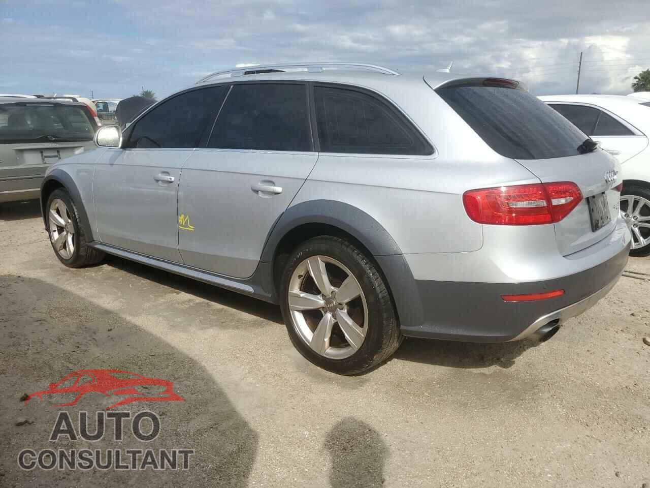 AUDI A4 2013 - WA1UFAFL2DA173021
