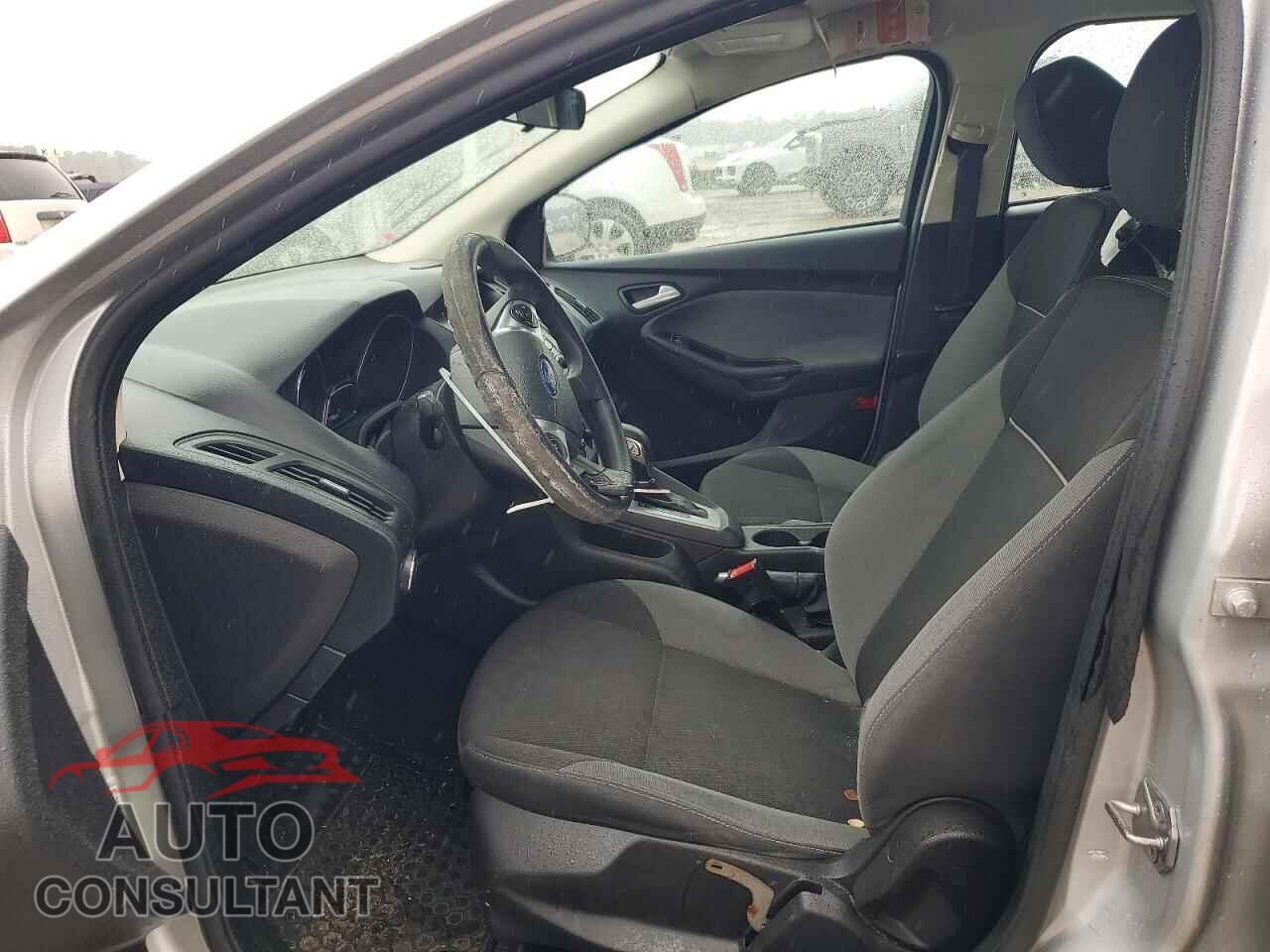 FORD FOCUS 2014 - 1FADP3K22EL400666