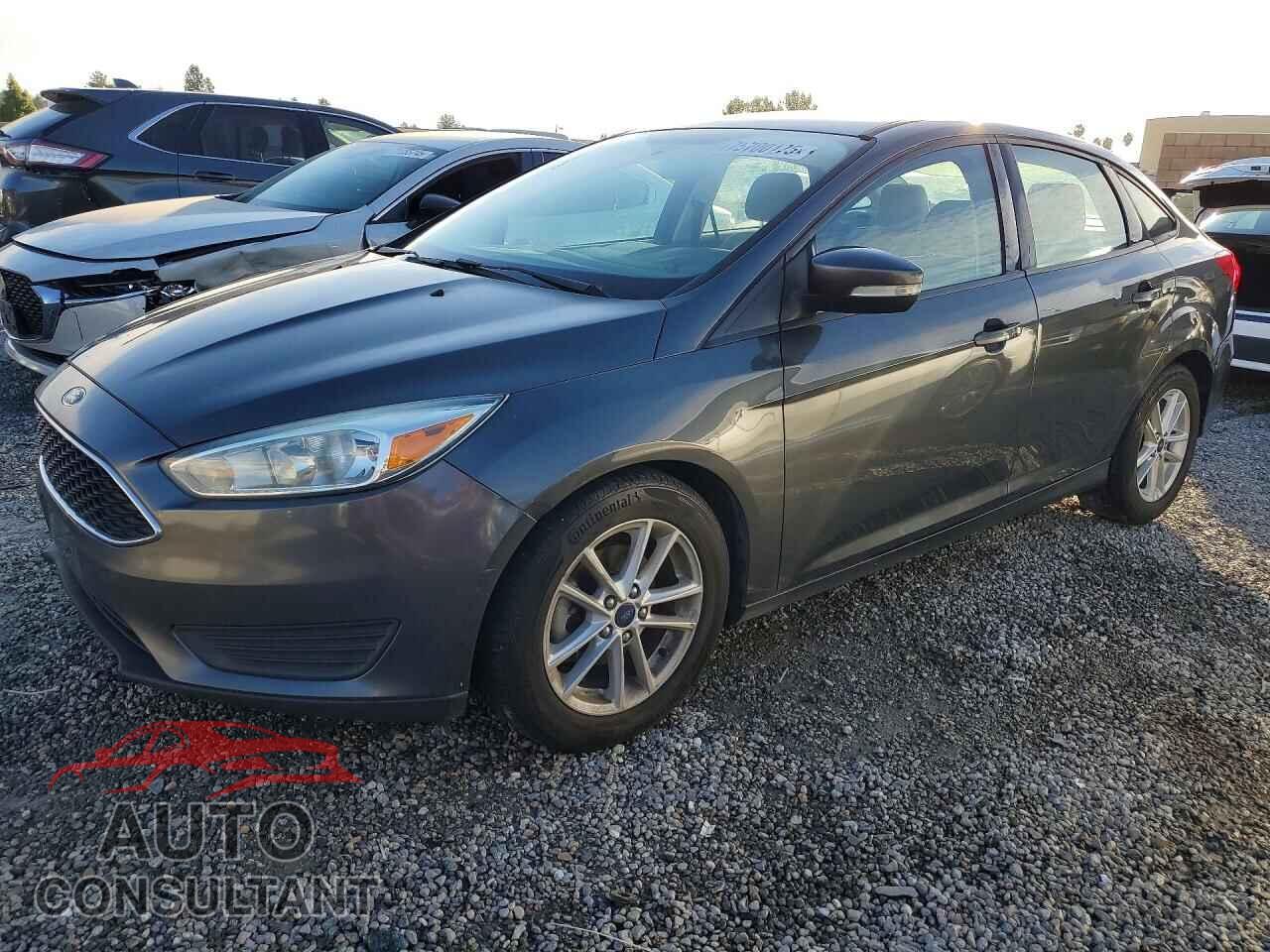 FORD FOCUS 2017 - 1FADP3F21HL206371