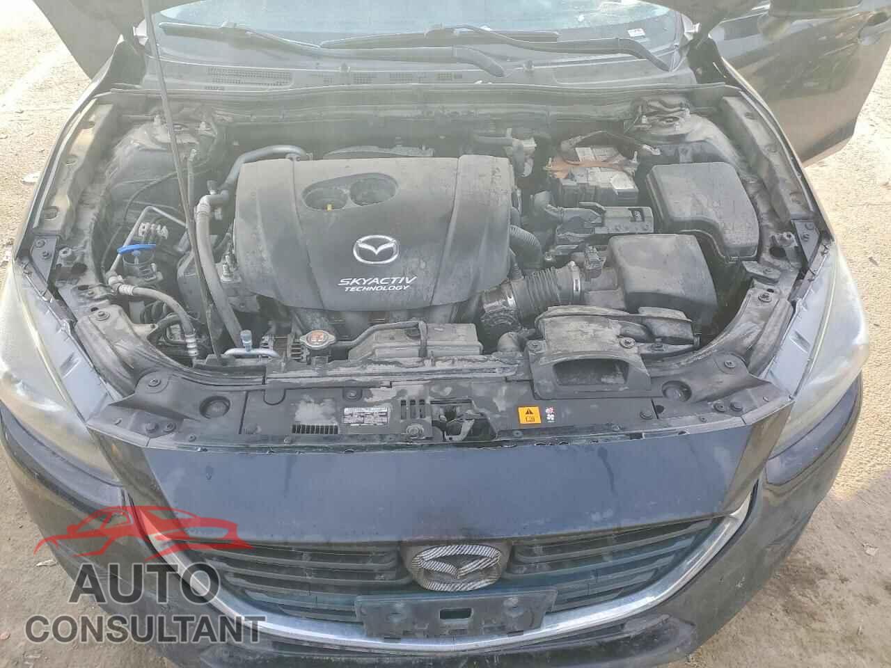 MAZDA 3 2017 - 3MZBN1V79HM120312