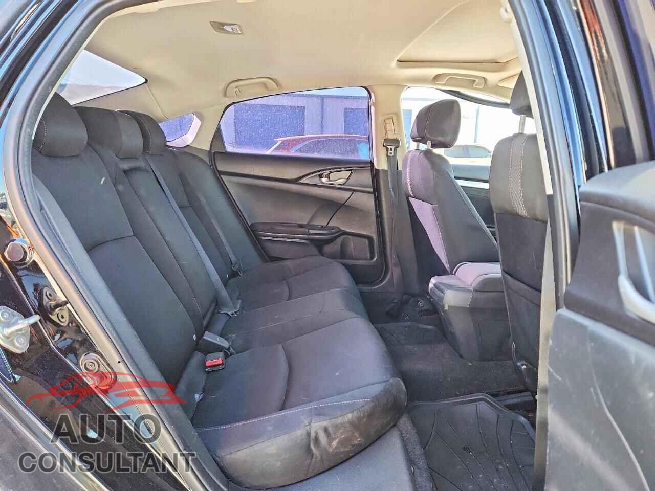 HONDA CIVIC 2017 - 19XFC2F73HE019145