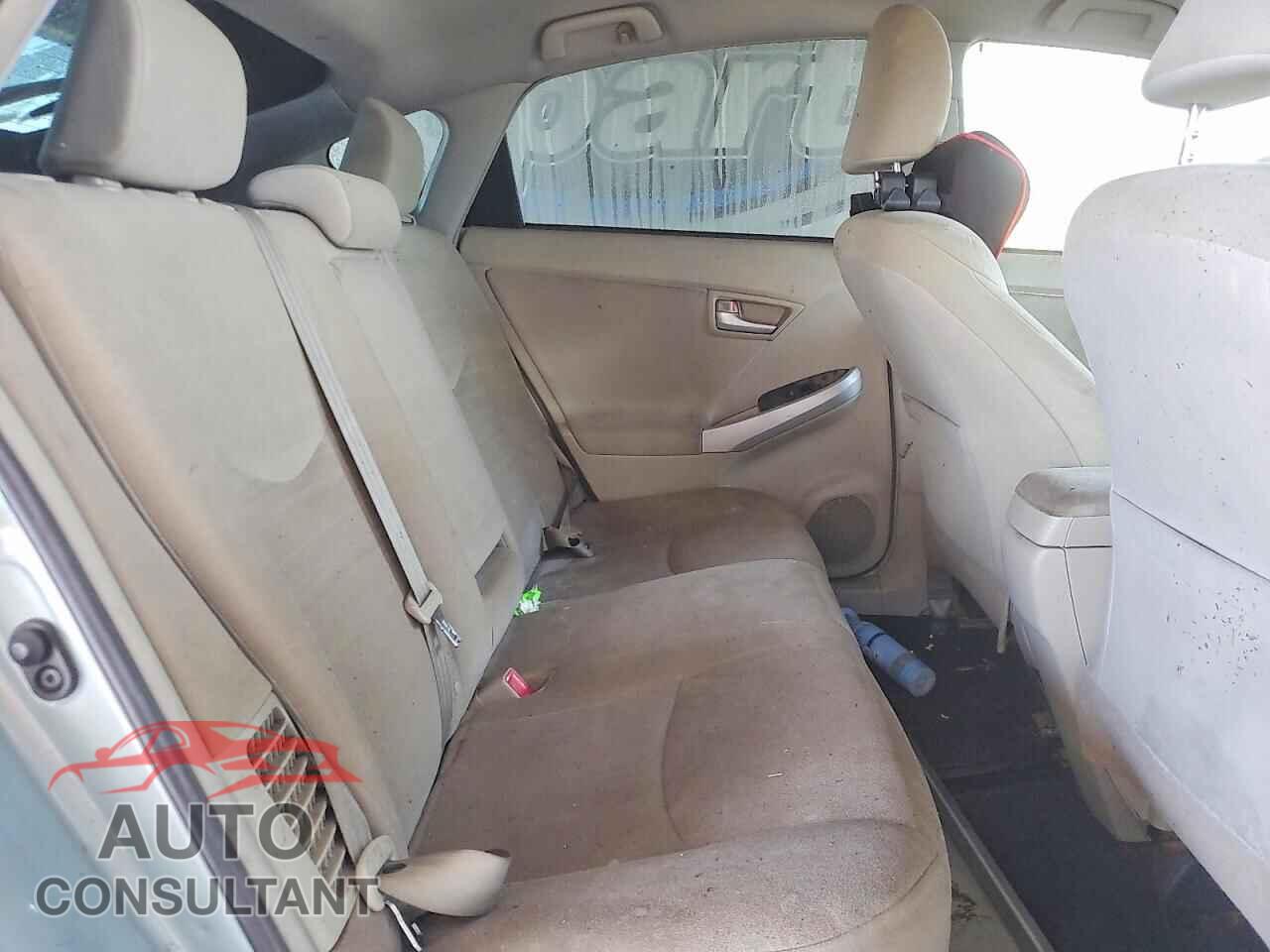TOYOTA PRIUS 2014 - JTDKN3DU2E1772137