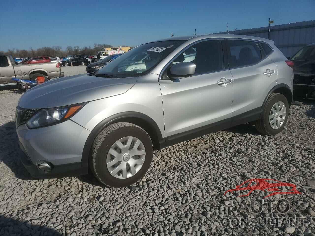 NISSAN ROGUE 2018 - JN1BJ1CR6JW256683