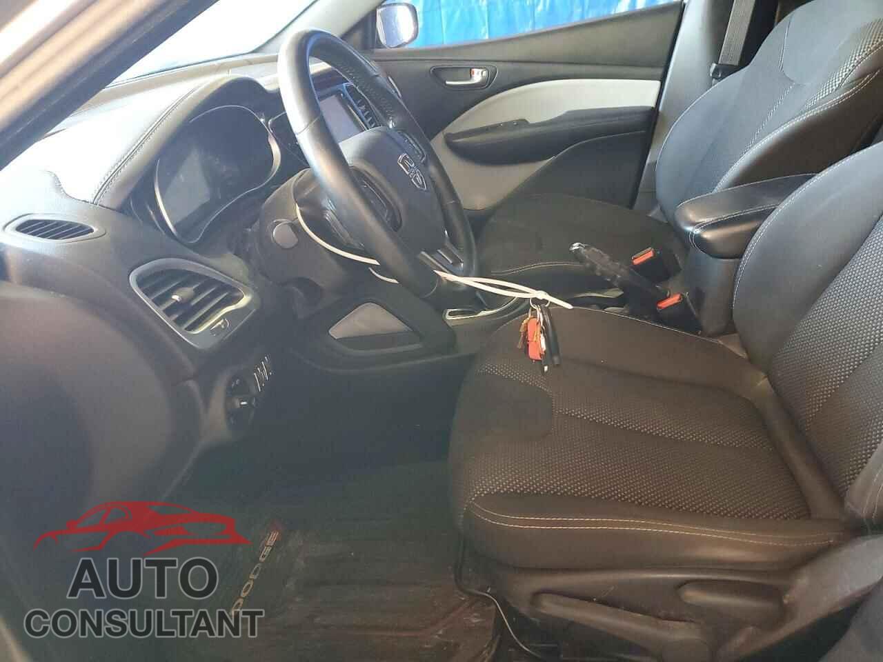 DODGE DART 2015 - 1C3CDFBB2FD405141