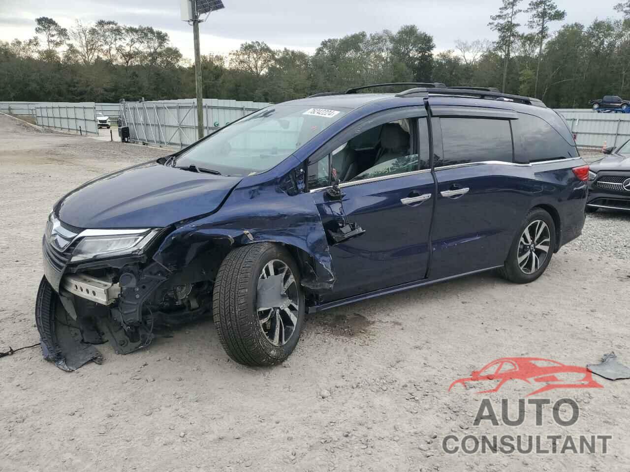 HONDA ODYSSEY 2018 - 5FNRL6H96JB030921