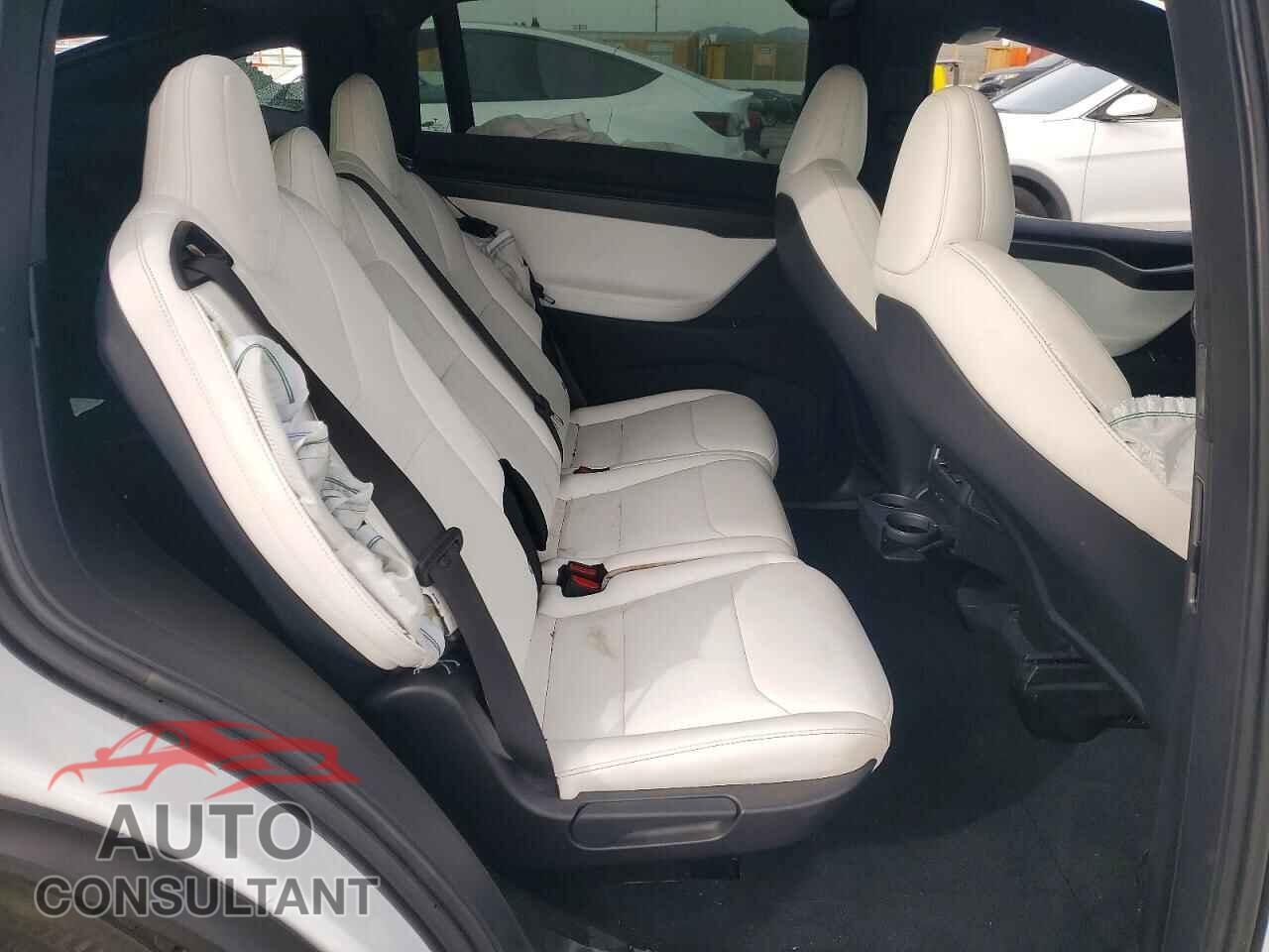 TESLA MODEL X 2020 - 5YJXCDE42LF284732