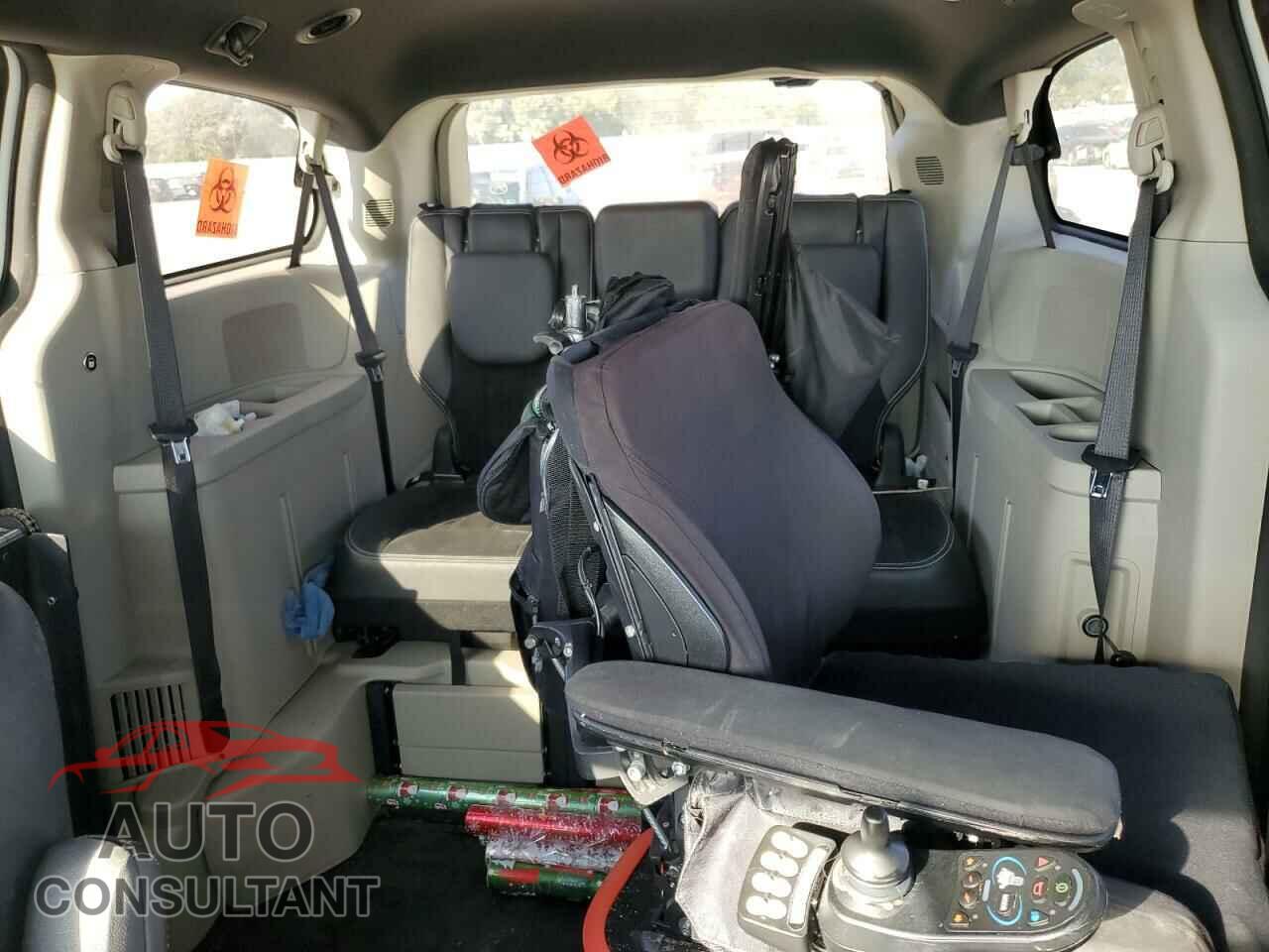 DODGE CARAVAN 2017 - 2C4RDGCG3HR686680