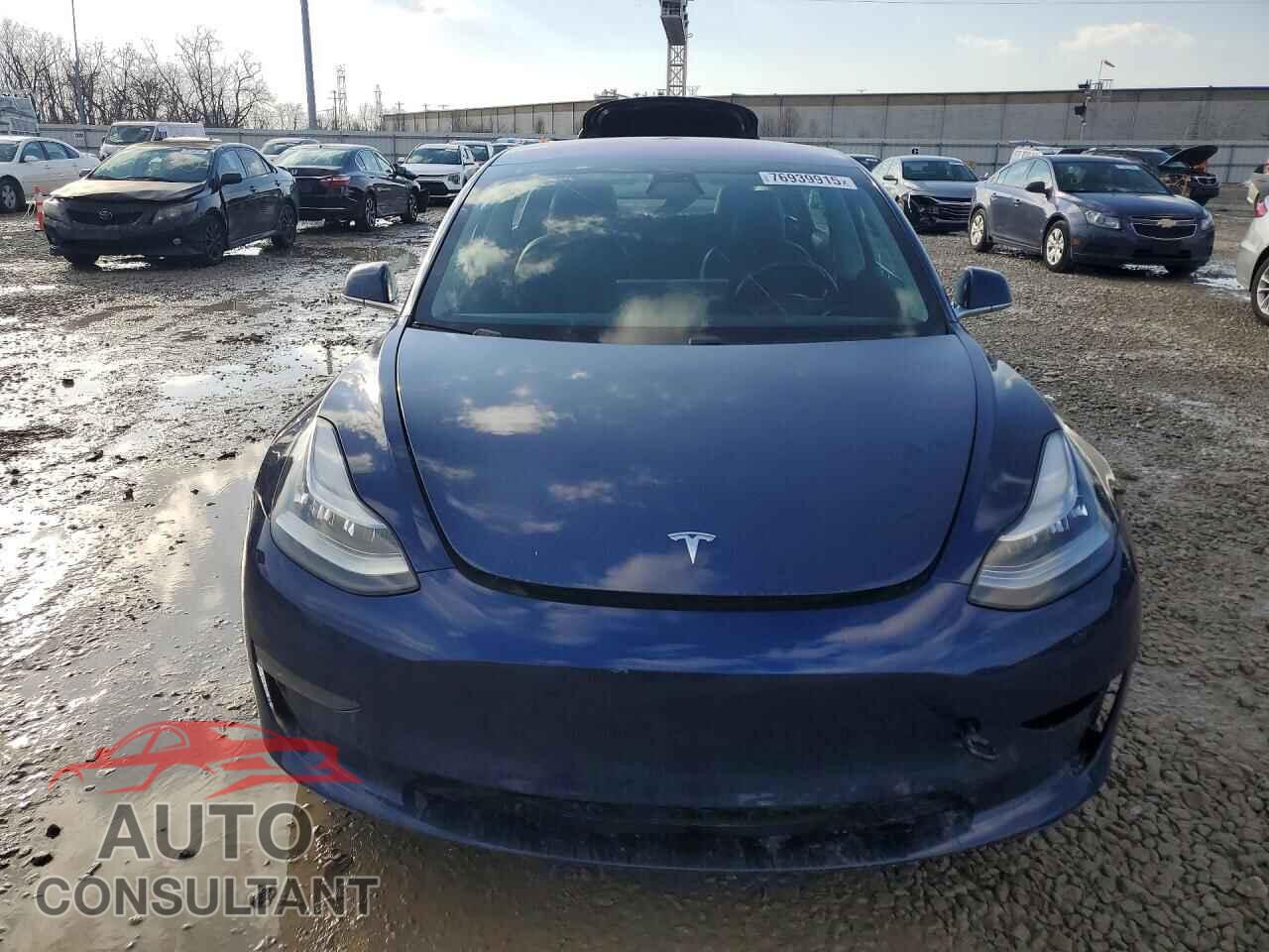 TESLA MODEL 3 2018 - 5YJ3E1EA8JF022577