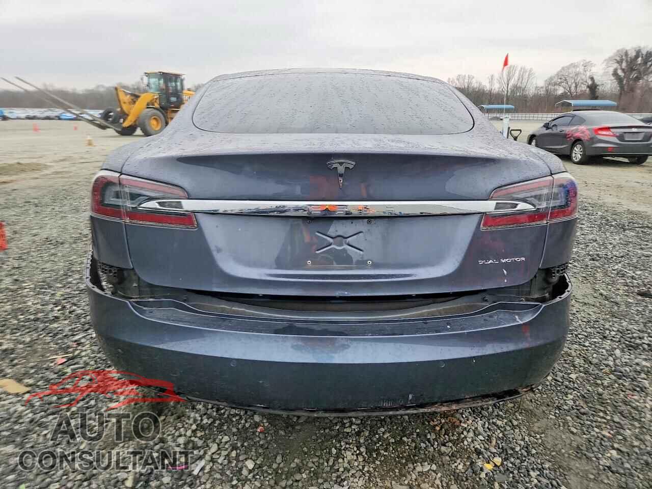 TESLA MODEL S 2021 - 5YJSA1E26MF425932