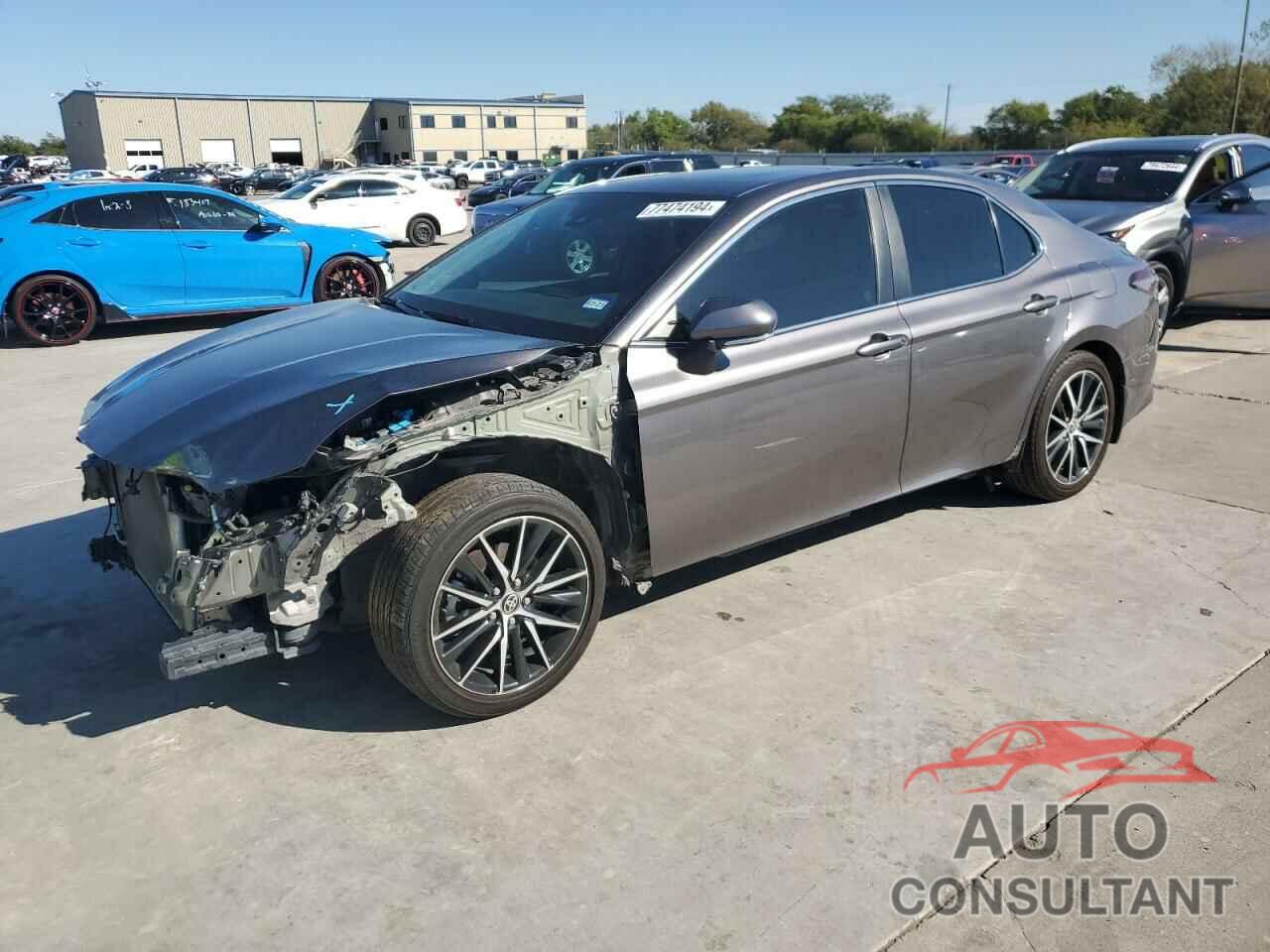 TOYOTA CAMRY 2021 - 4T1G11BK8MU027523