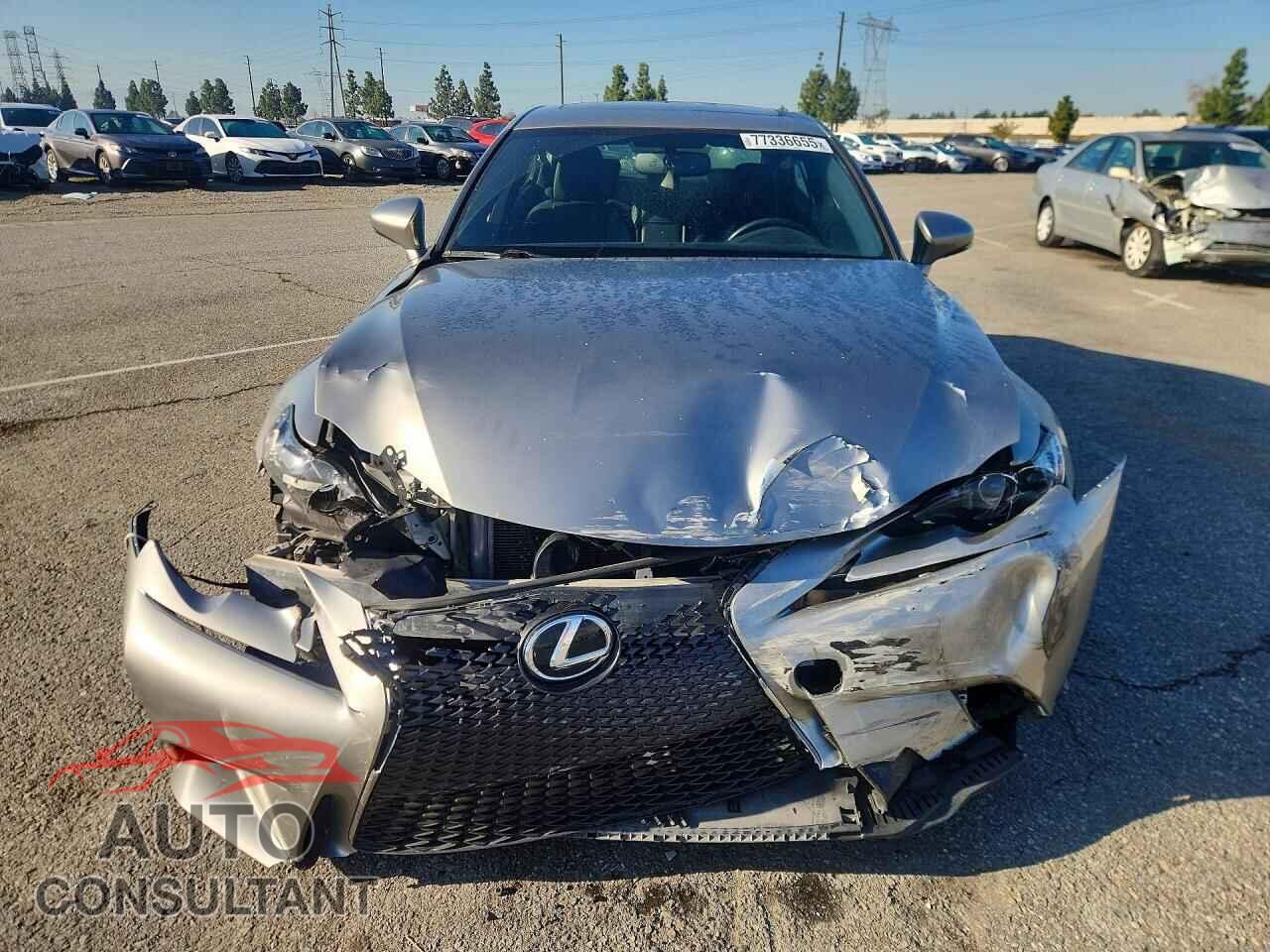 LEXUS IS 2015 - JTHBF1D27F5058030