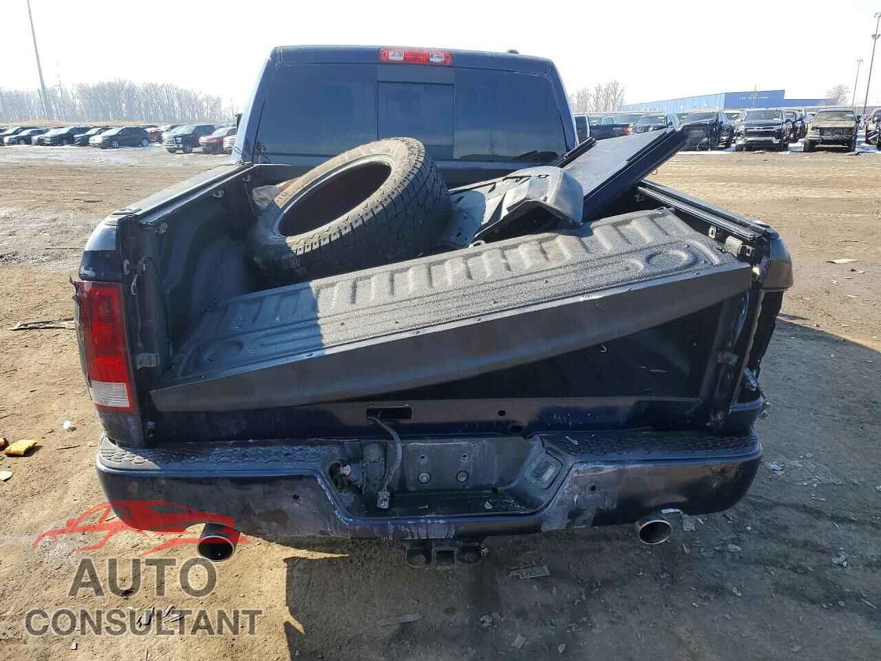 DODGE RAM 1500 2012 - 1C6RD7MT5CS243215