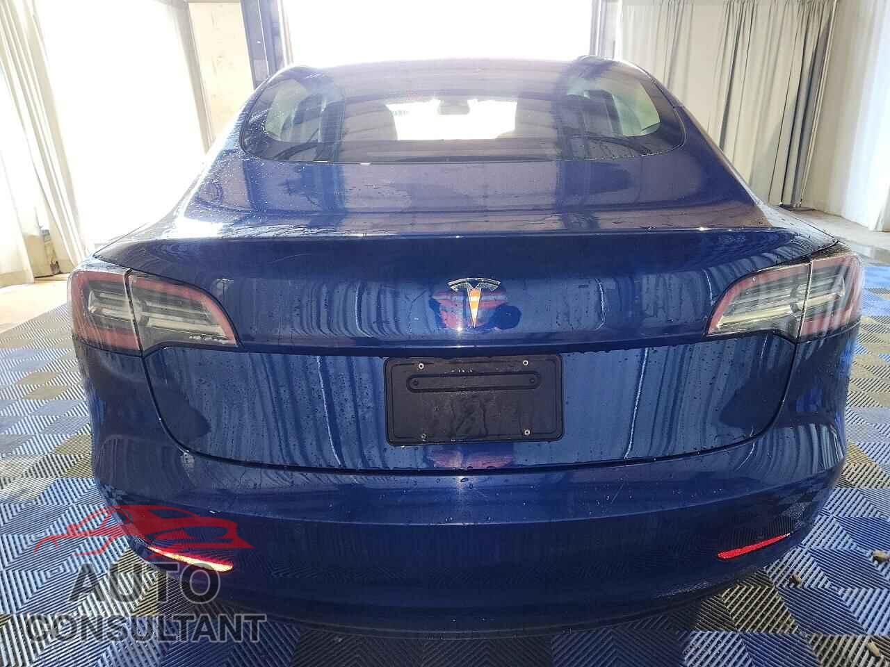 TESLA MODEL 3 2022 - 5YJ3E1EA8NF371602