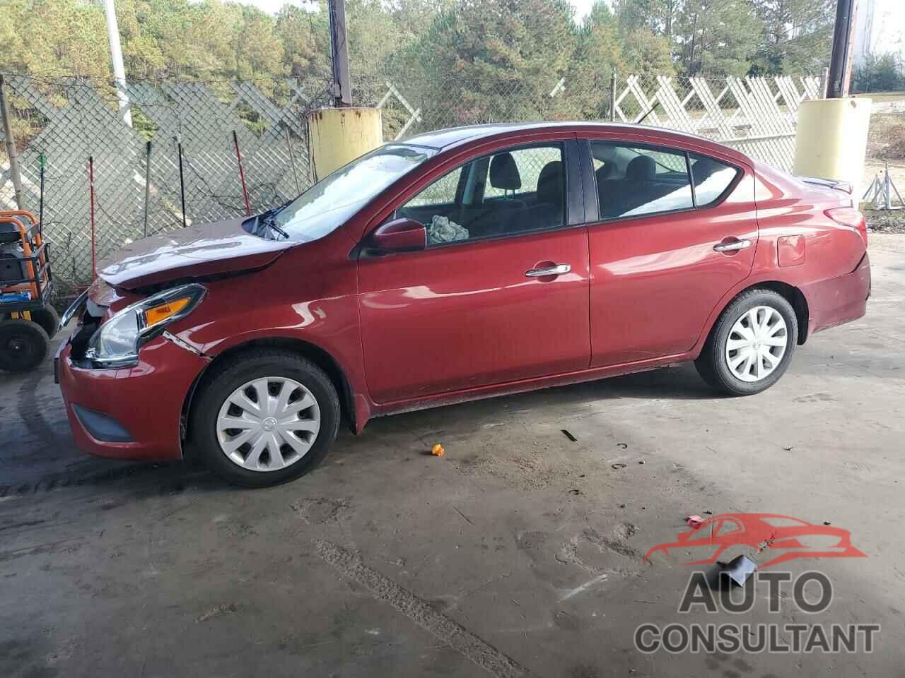 NISSAN VERSA 2018 - 3N1CN7AP2JL820641