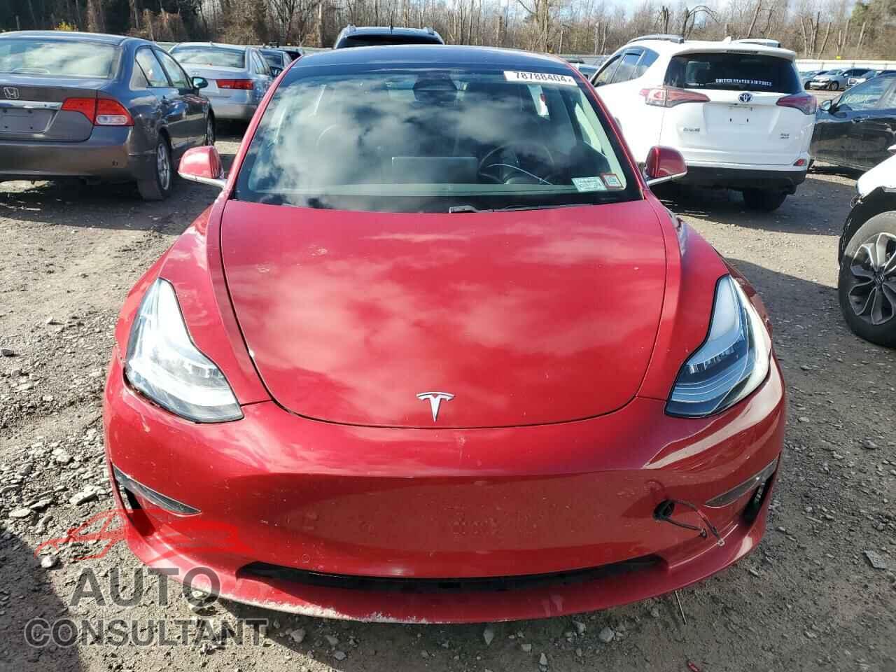 TESLA MODEL 3 2018 - 5YJ3E1EB5JF069638
