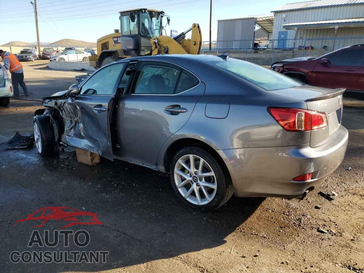 LEXUS IS 2012 - JTHCF5C29C5057972