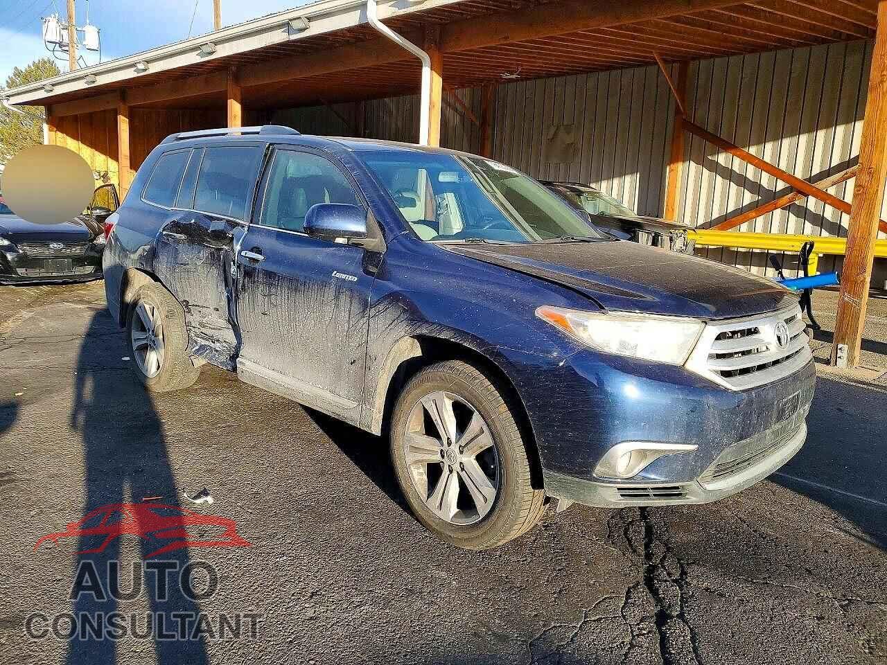 TOYOTA HIGHLANDER 2013 - 5TDDK3EH2DS272757