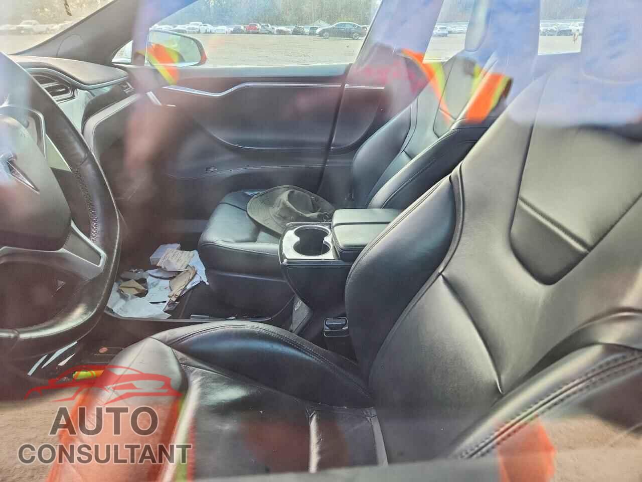 TESLA MODEL S 2016 - 5YJSA1E2XGF123791