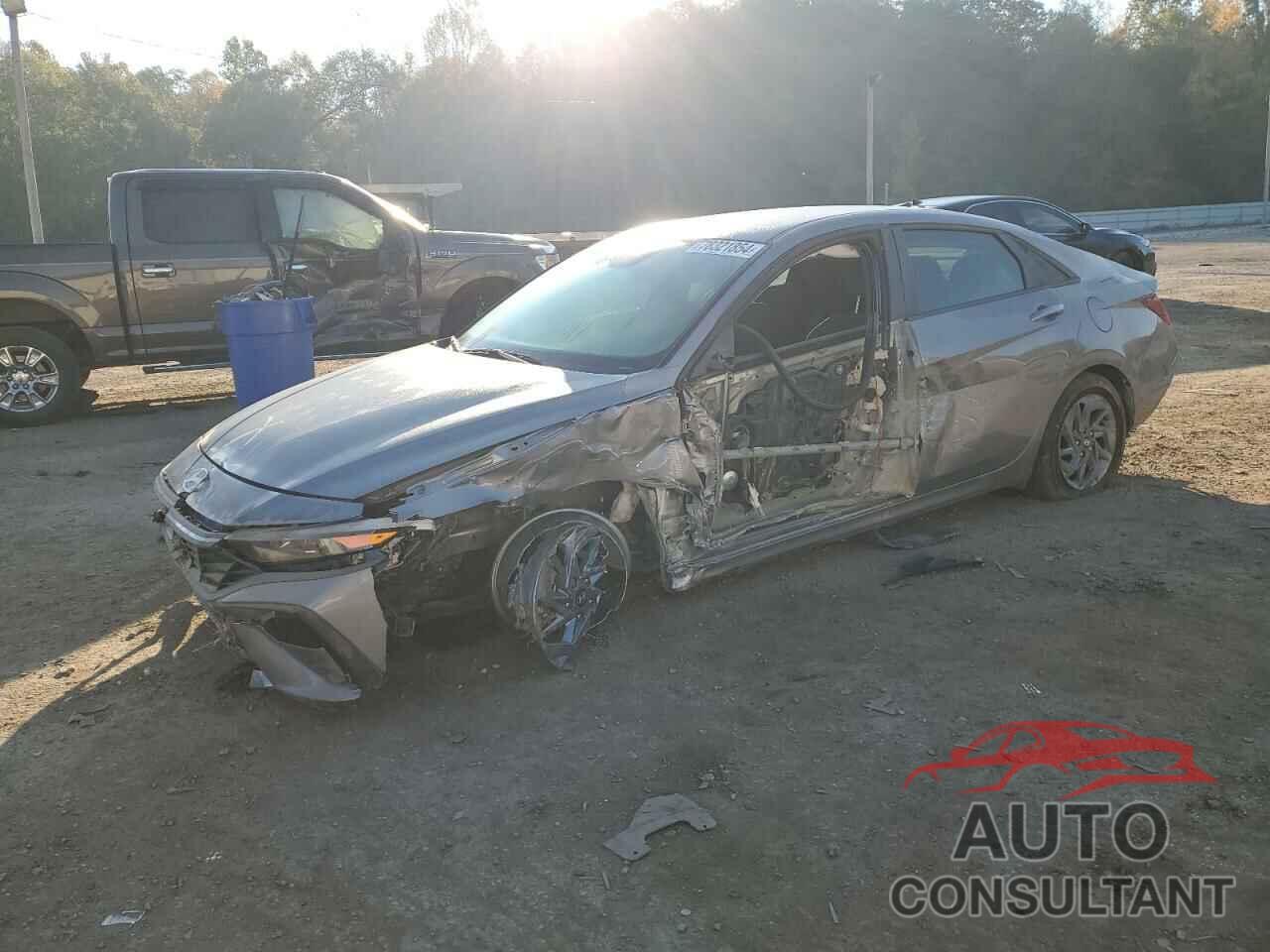 HYUNDAI ELANTRA 2024 - KMHLM4DG9RU716428
