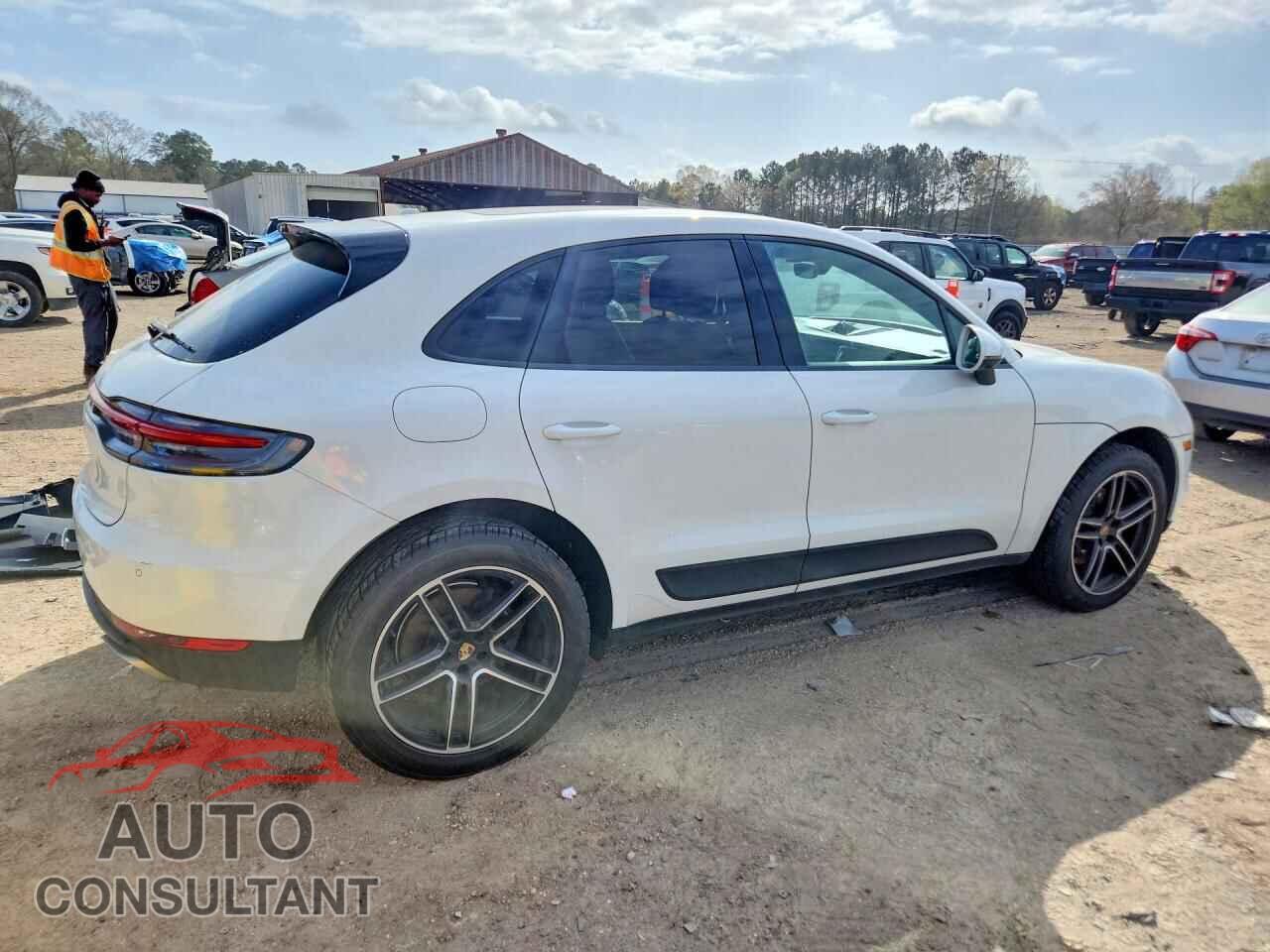 PORSCHE MACAN 2021 - WP1AA2A55MLB12402