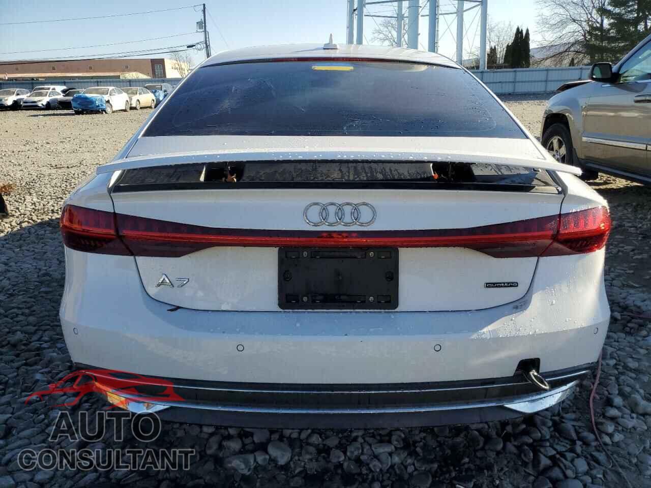 AUDI A7 2019 - WAUR2AF24KN100878