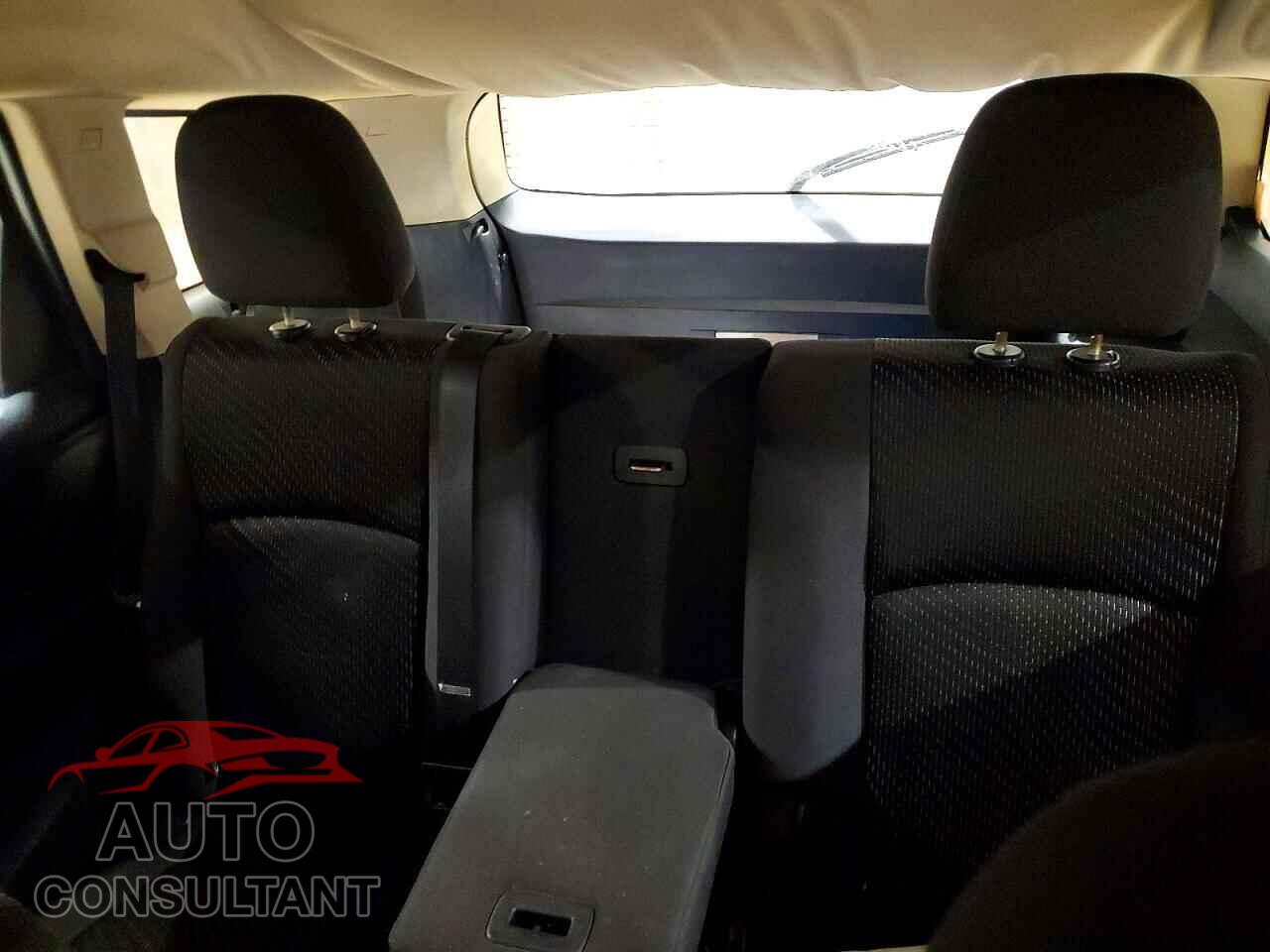 DODGE JOURNEY 2012 - 3C4PDCAB4CT332812