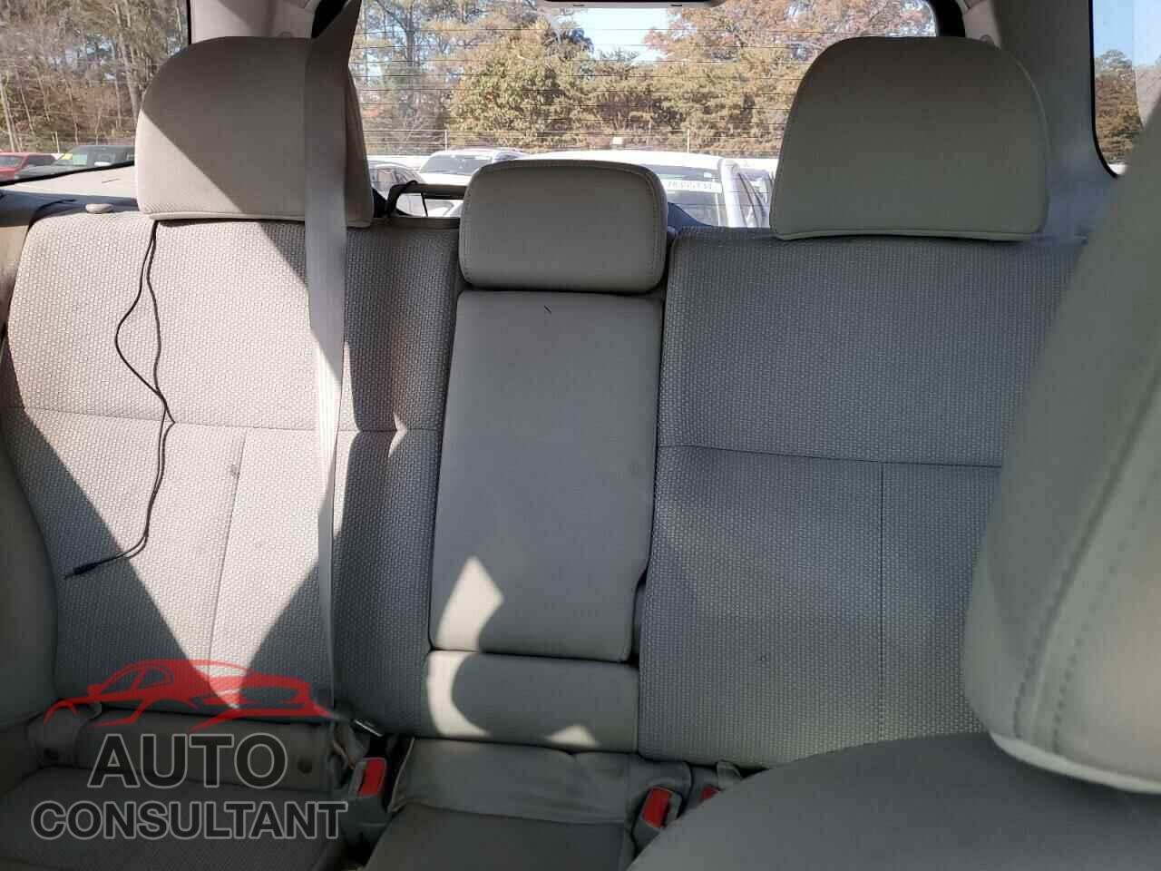 SUBARU FORESTER 2011 - JF2SHABC5BH716879
