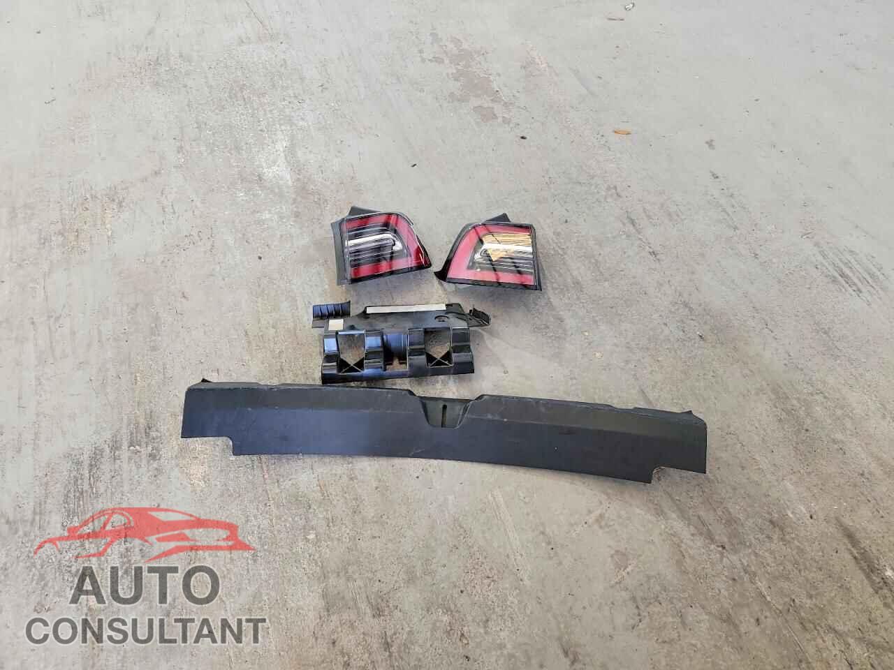 TESLA MODEL 3 2022 - 5YJ3E1EB7NF291359