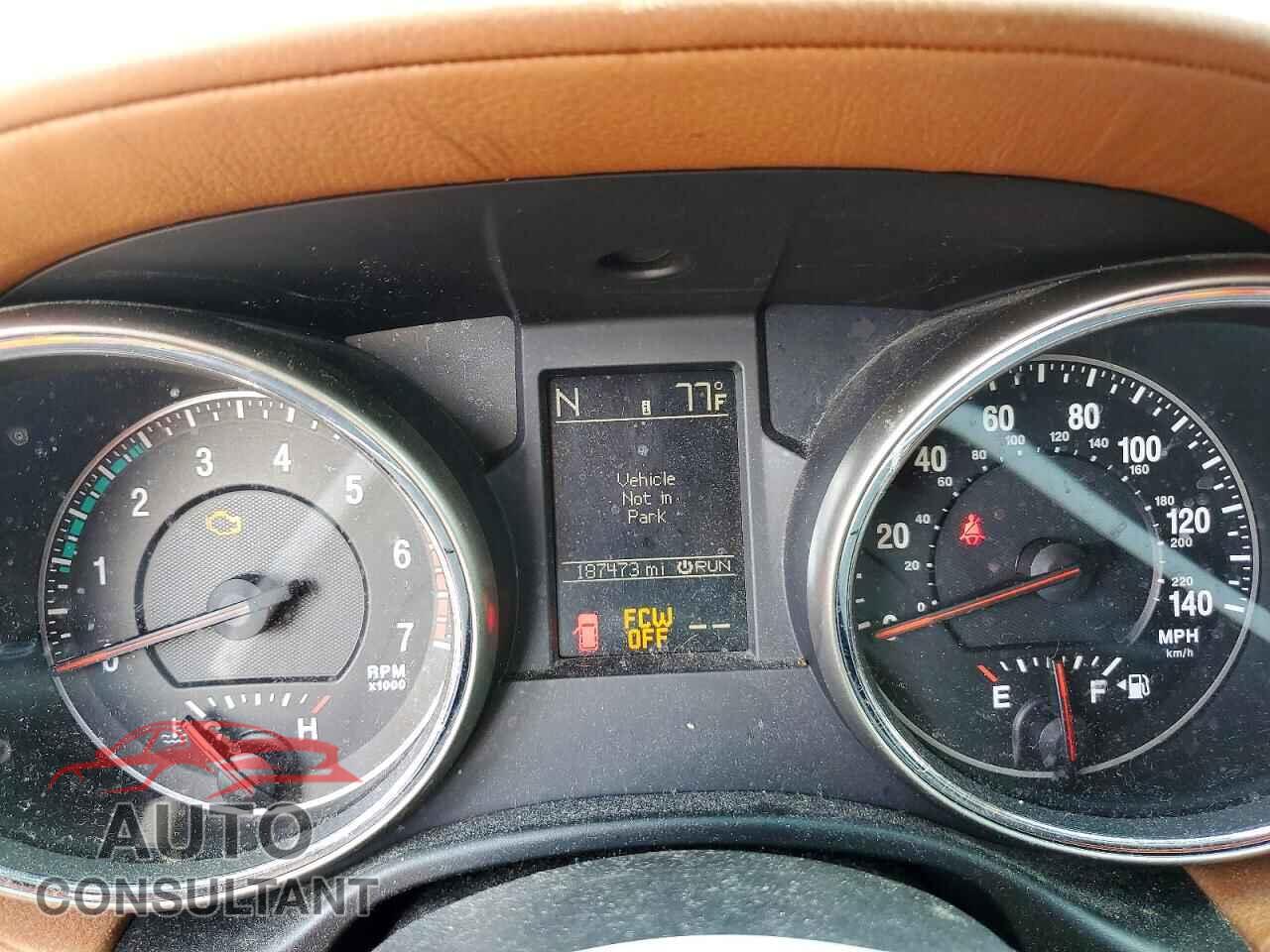 JEEP GRAND CHEROKEE 2013 - 1C4RJECT0DC588672