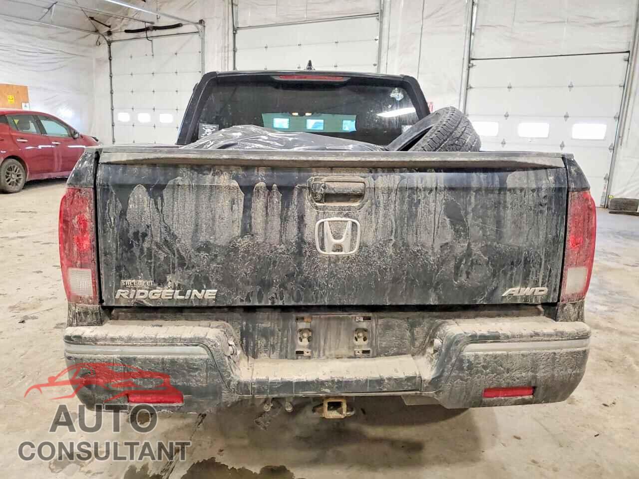 HONDA RIDGELINE 2017 - 5FPYK3F10HB013754