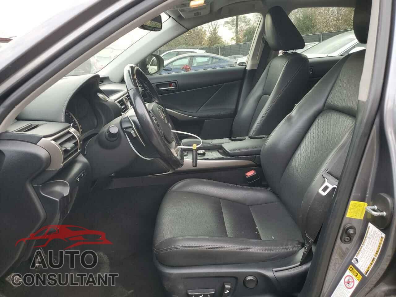 LEXUS IS 2015 - JTHCF1D26F5029011