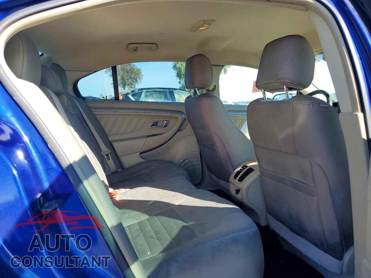 FORD TAURUS 2015 - 1FAHP2D83FG112792