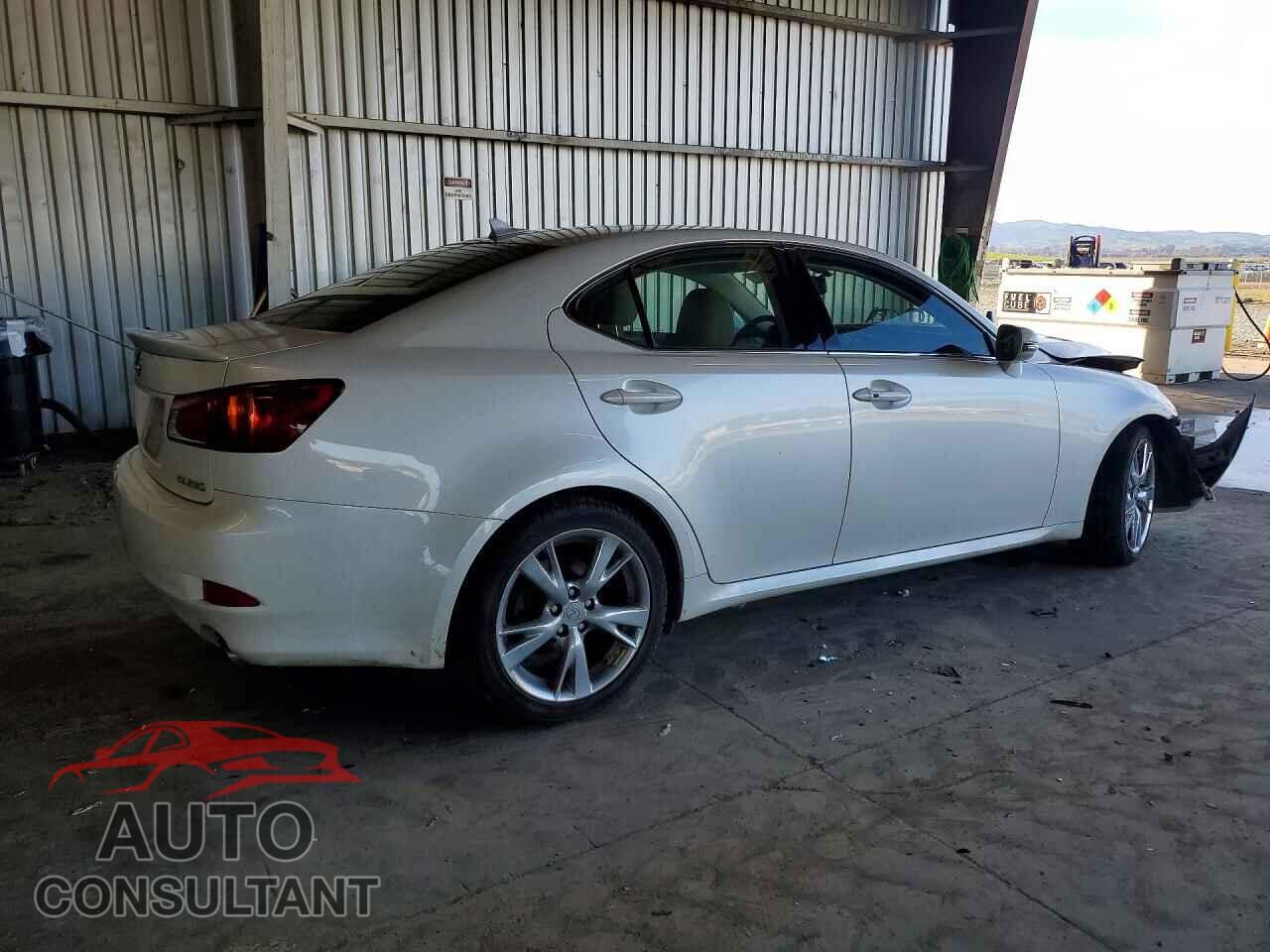 LEXUS IS 2010 - JTHBF5C27A2096764