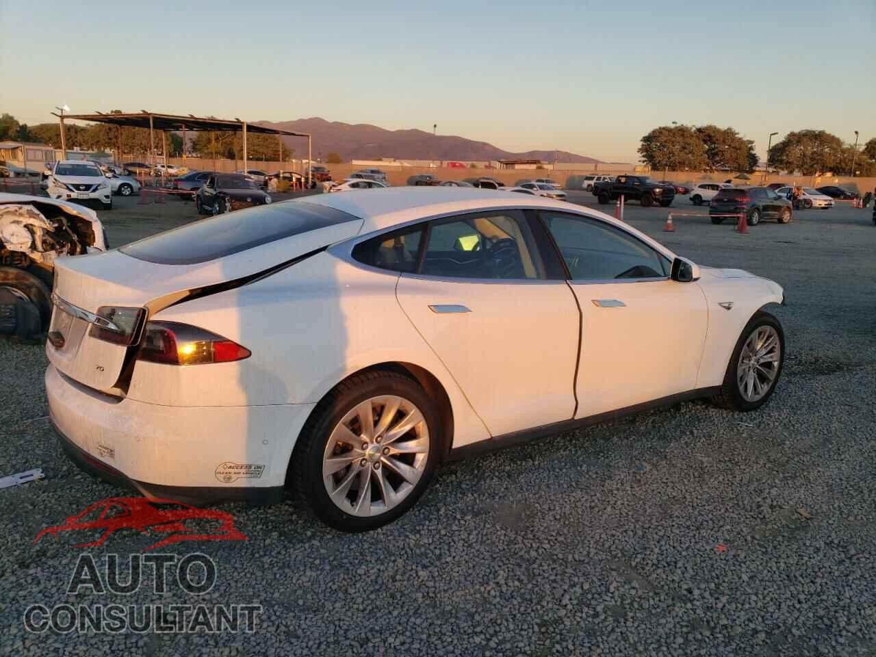 TESLA MODEL S 2016 - 5YJSA1E19GF133137