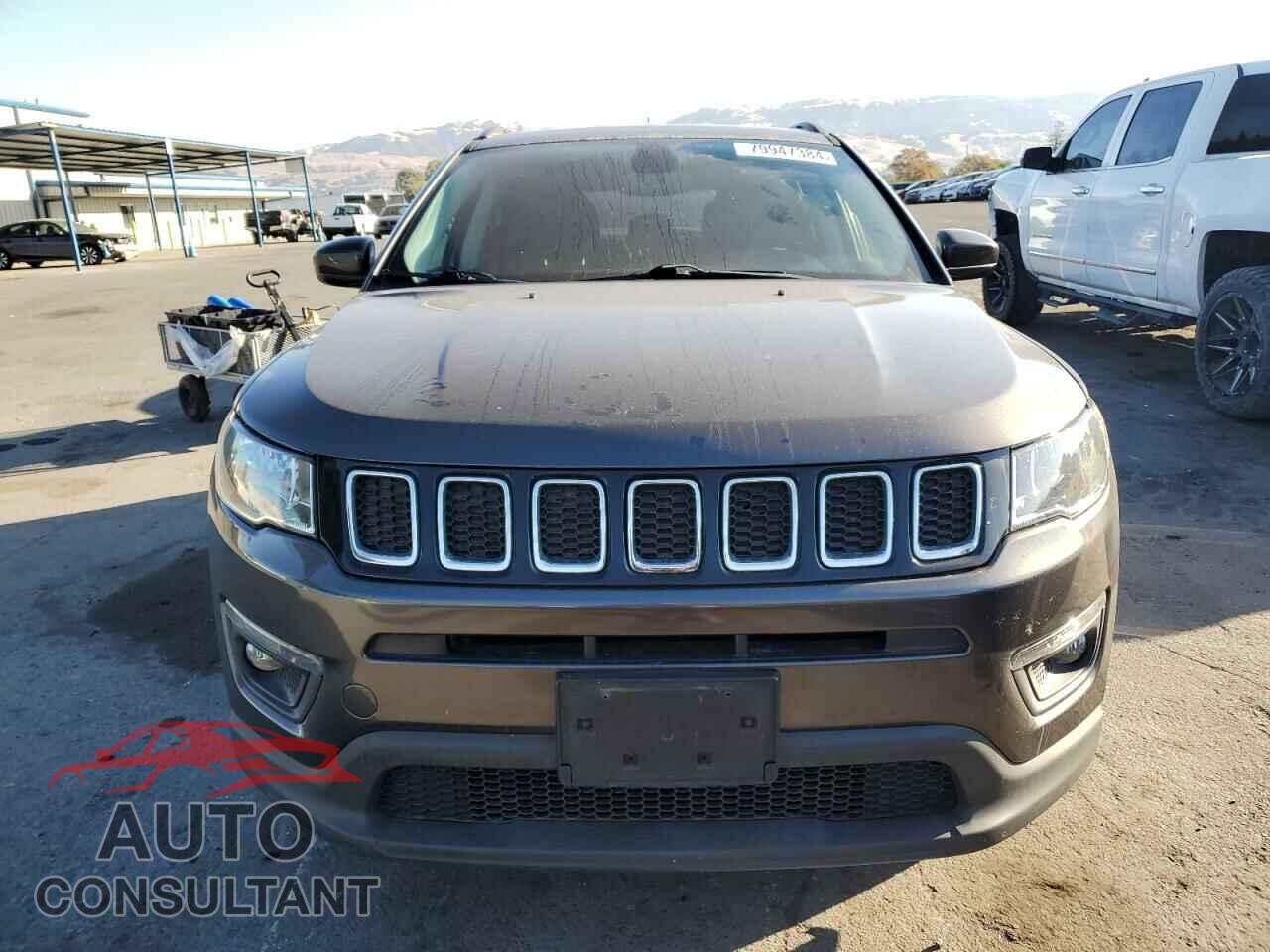 JEEP COMPASS 2019 - 3C4NJDBB2KT596887