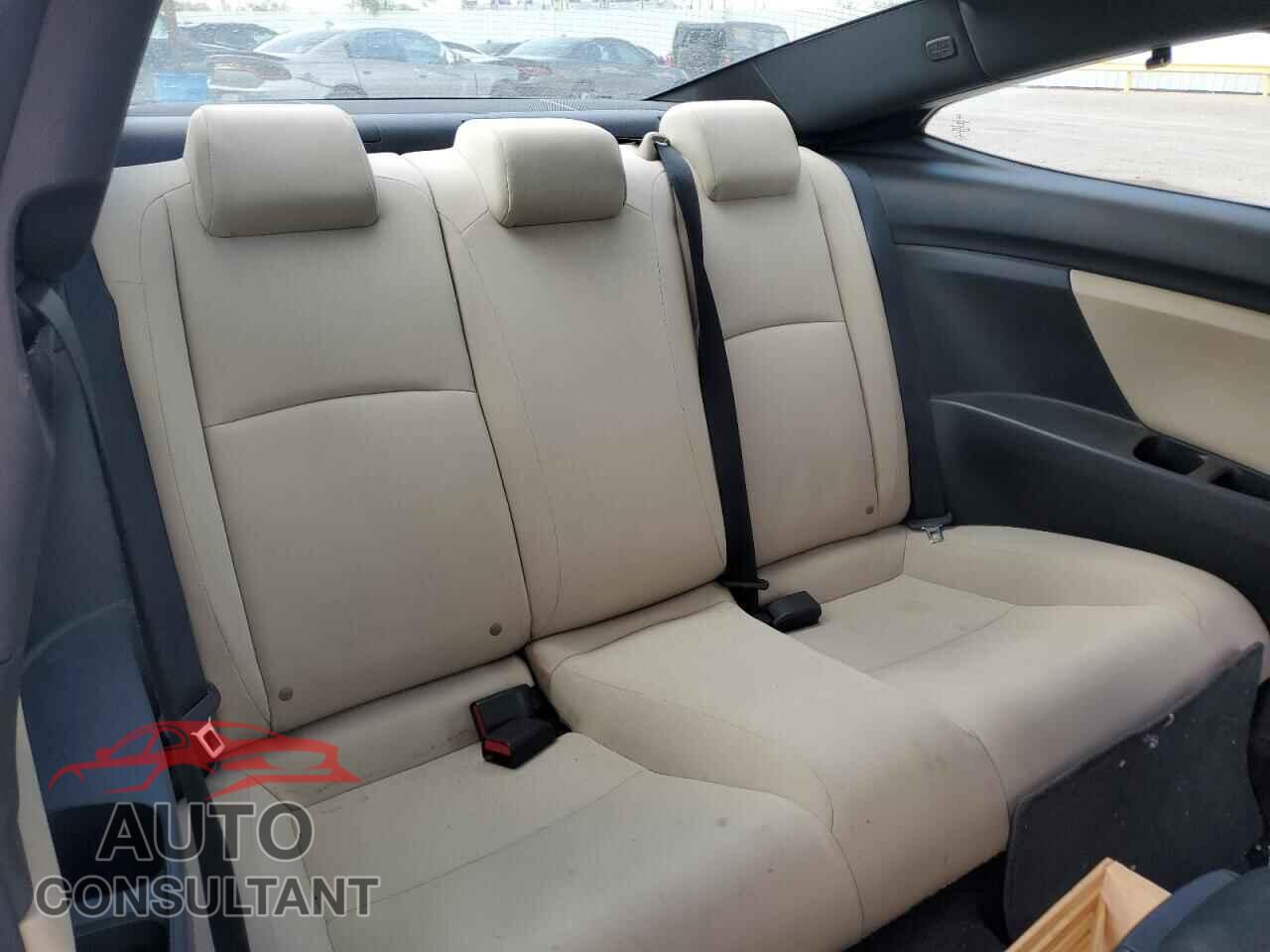 HONDA CIVIC 2019 - 2HGFC4B66KH303634