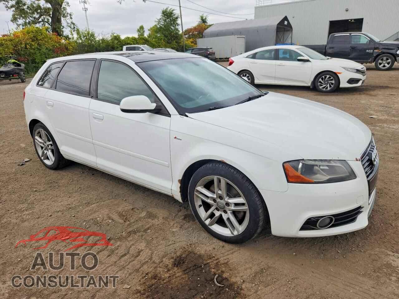 AUDI A3 2012 - WAUMFCFM9CA097481