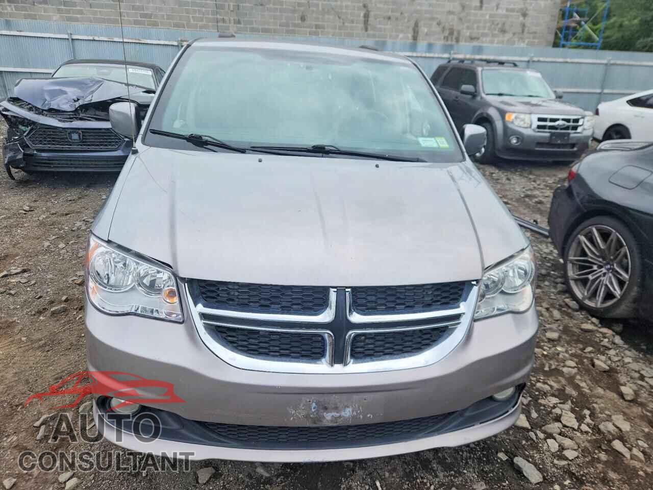 DODGE CARAVAN 2018 - 2C4RDGCG4JR209035